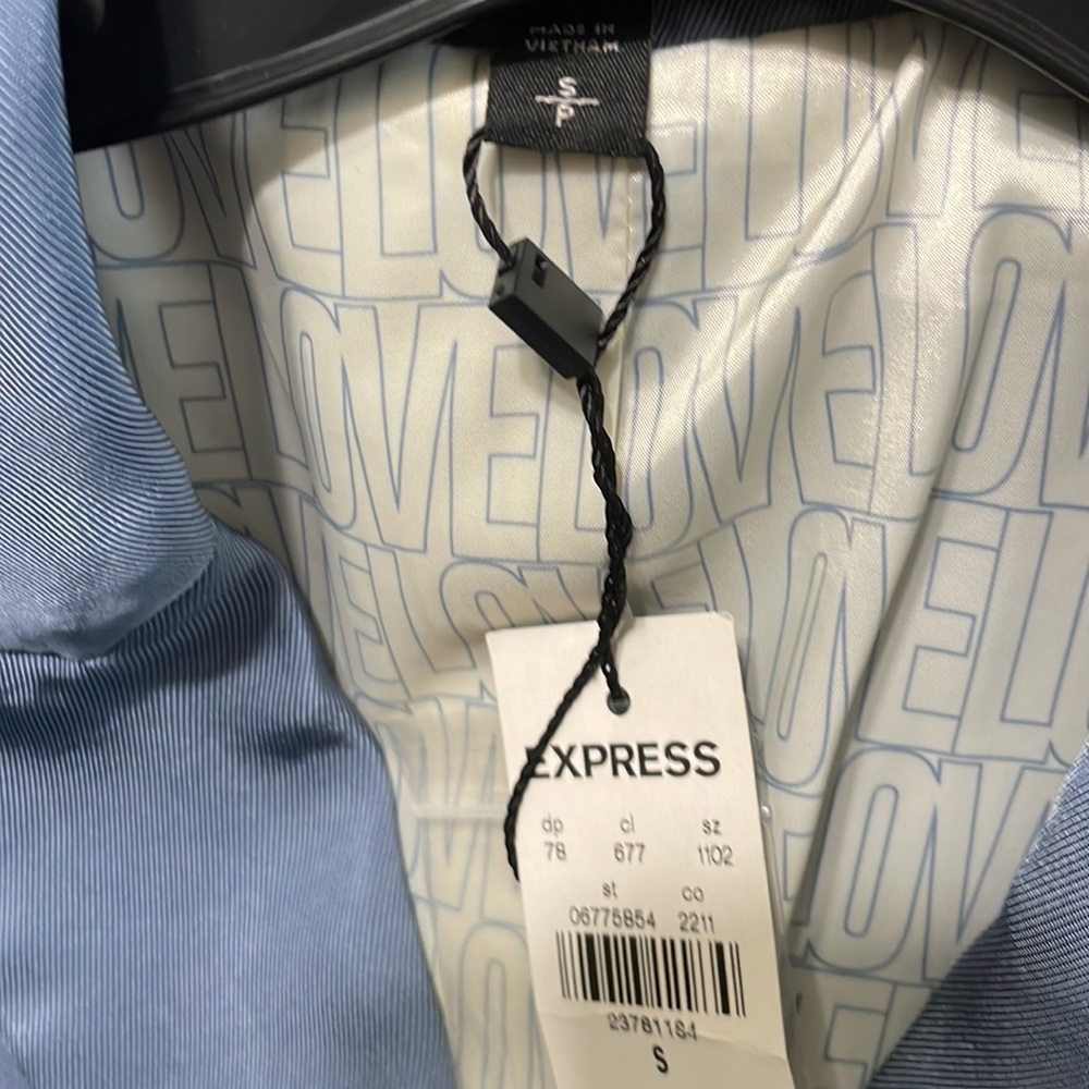 Express pantsuit - Picture 4 of 16